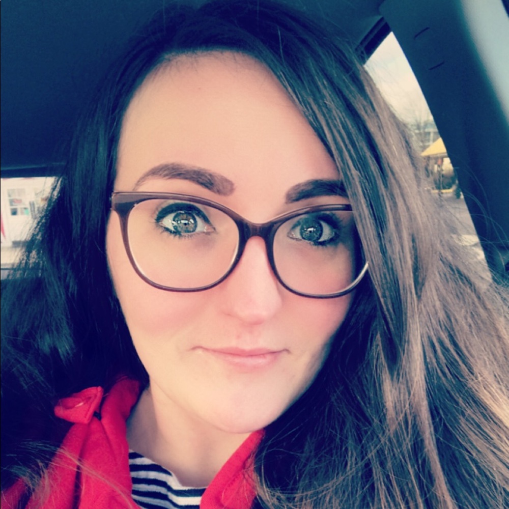 Meet your Posher, Meagan